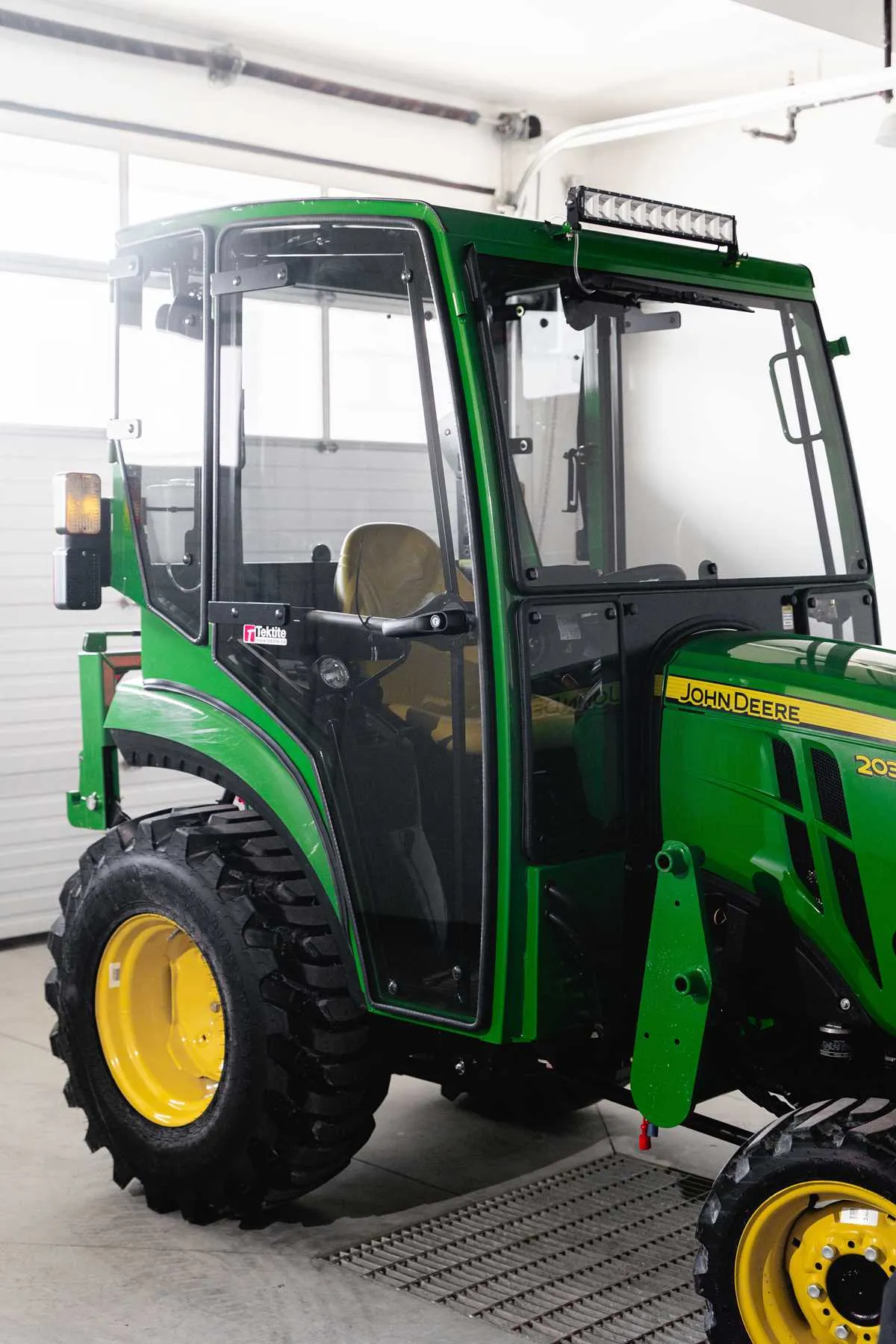 2038r john deere specs
