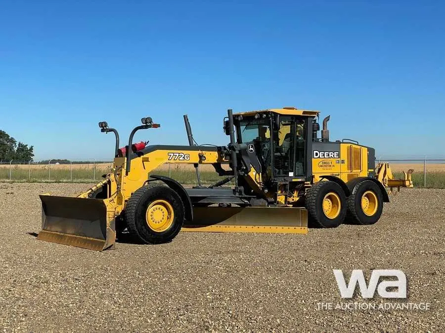 john deere 772g grader specs