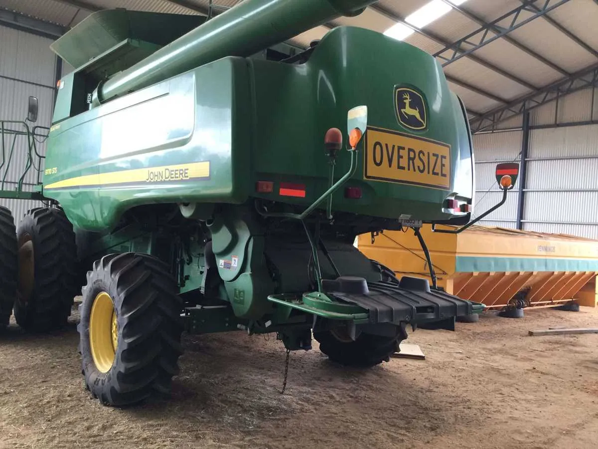 9770 john deere specs