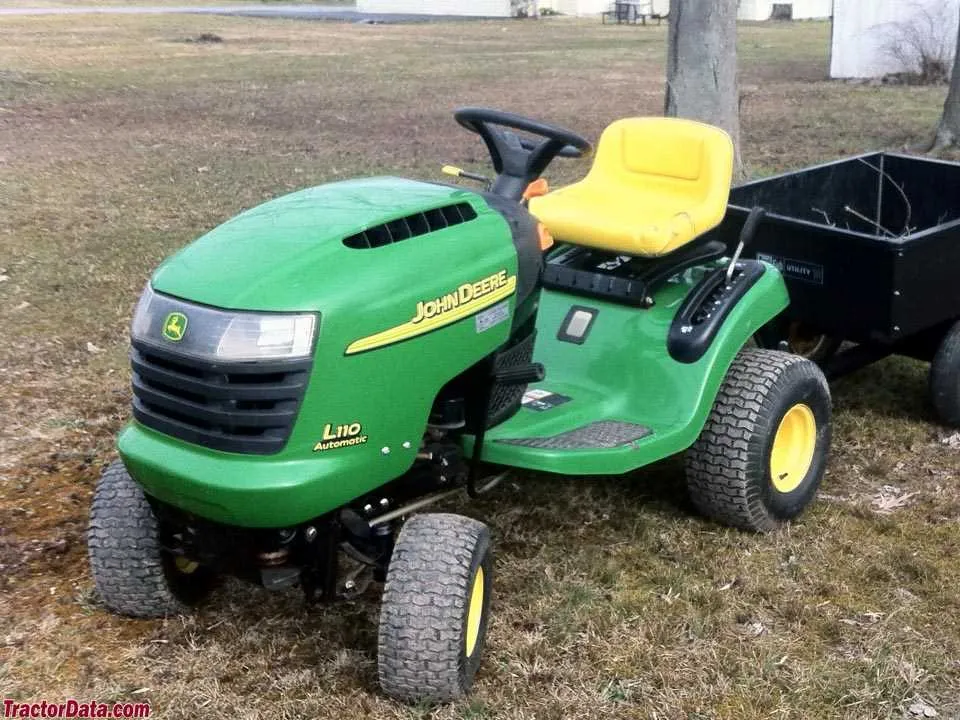 john deere l100 mower specs