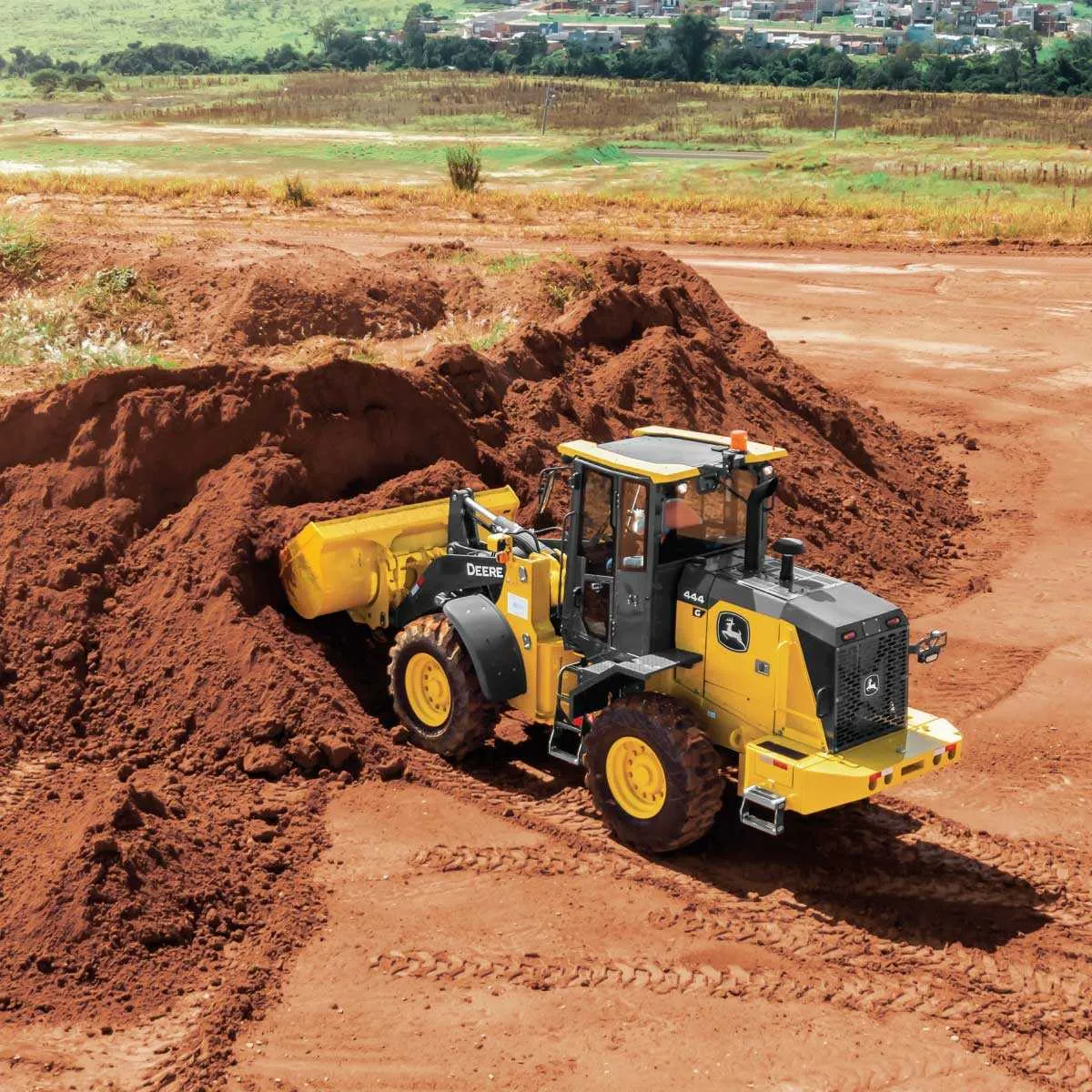 john deere 444g specs