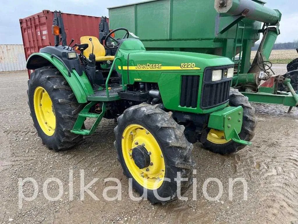 2010 john deere 5220 specs