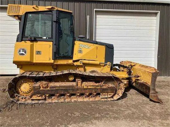 john deere 700h xlt specs