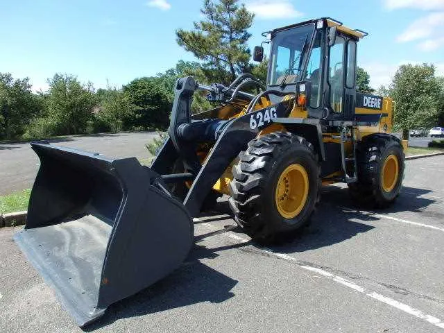 john deere 624g specs