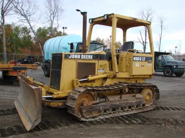 john deere 450 lgp specs