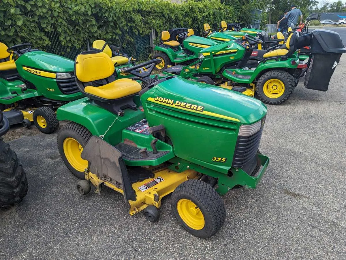 2008 john deere 325 specs