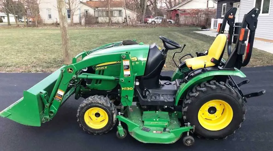 john deere 2025 specs