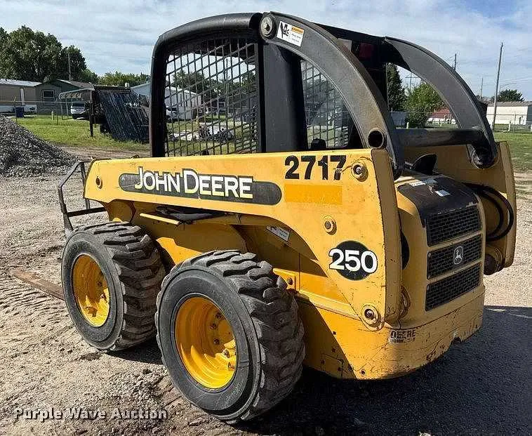 2003 john deere 250 skid steer specs