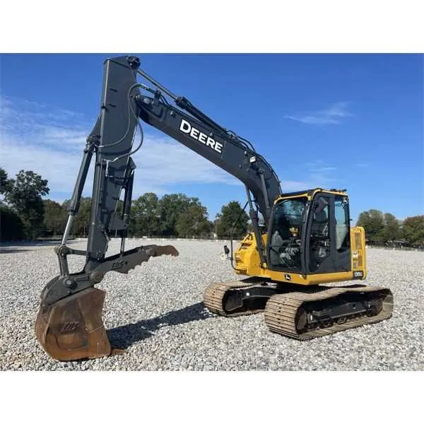specs for john deere 135g