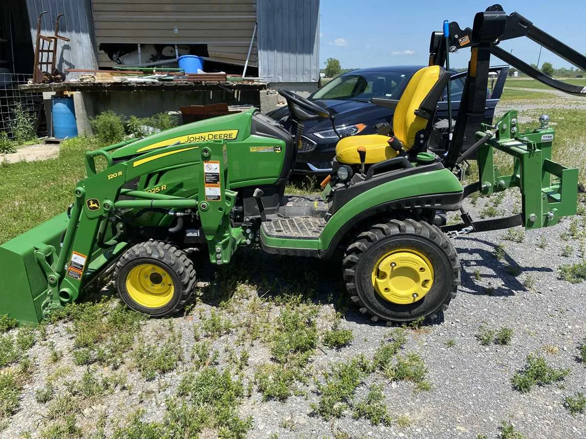2010 john deere 2305 specs