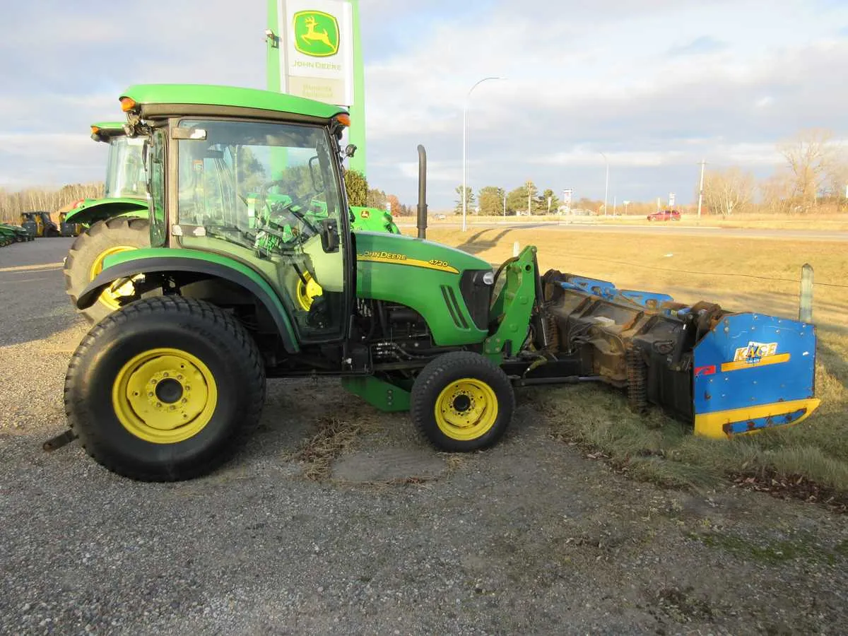 john deere specs 4720