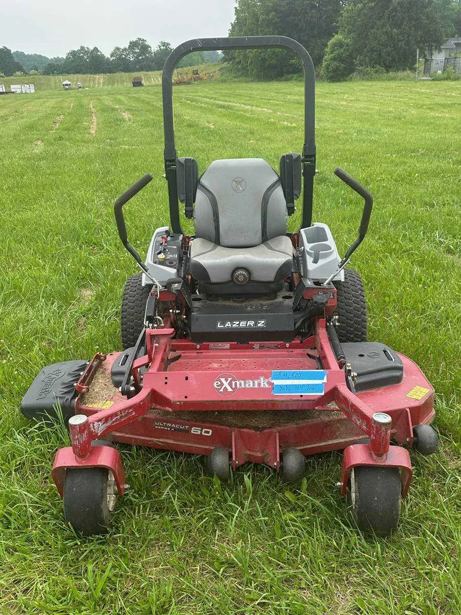 specs for a john deere 3215a mower