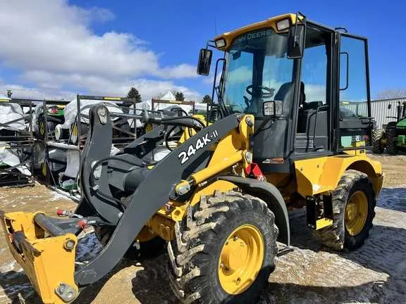 244k john deere specs